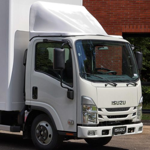 Isuzu